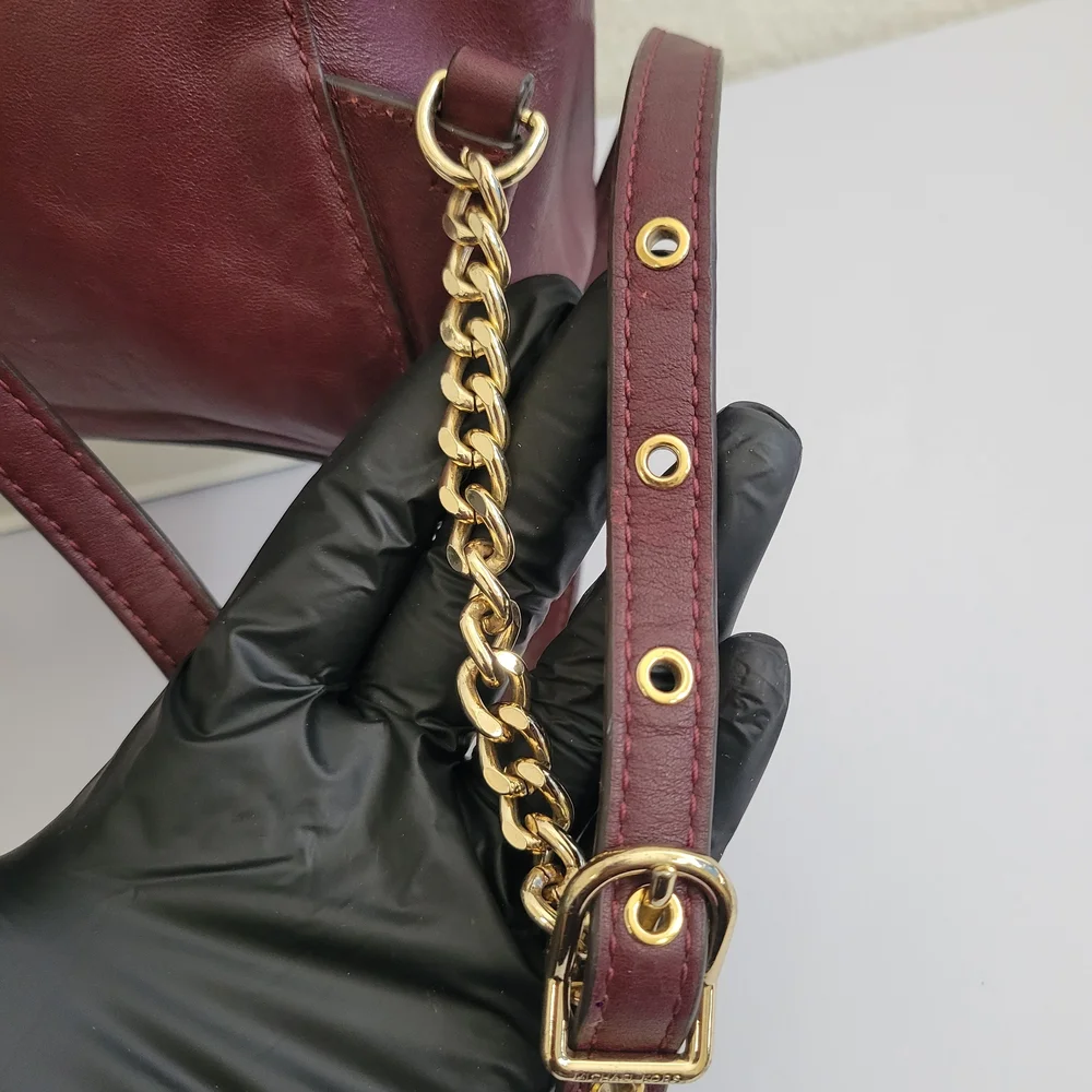 MICHAEL KORS WHITNEY LEATHER BACKPACK.